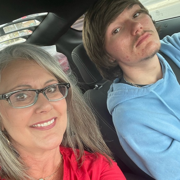 Meet your Posher, Gaye Price - Picture 11 of 11